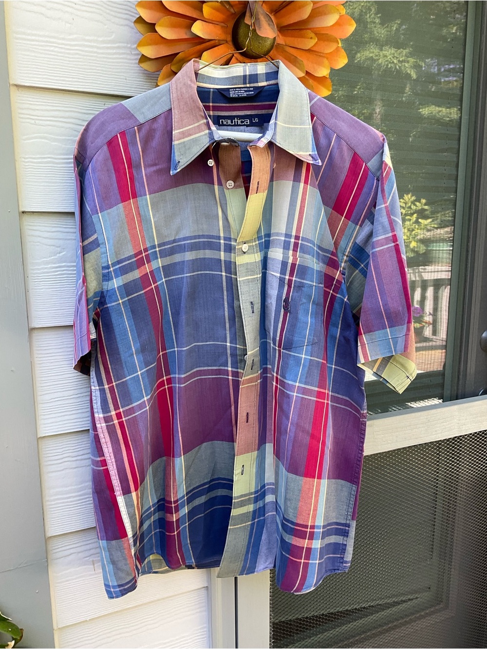 Nautica Men's Short Sleeve Plaid Button-Up Shirt - Multicolor Size L - Picture 2 of 8